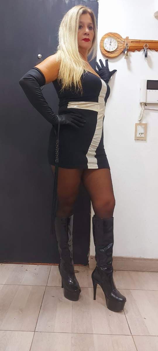Escort VIP Ama Katherin en microcentro buenos aires - Fetish & Domination Argentina Black