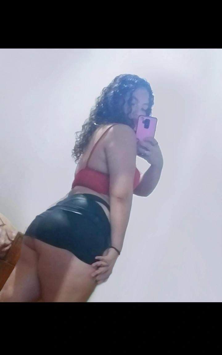 Escort VIP Ludmila en palermo Buenos Aires - Masajistas Argentina Black