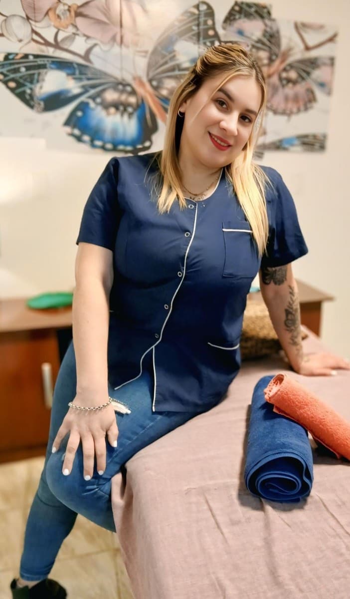 Escort VIP Yésica en Almagro Buenos Aires - Masajistas Argentina Black